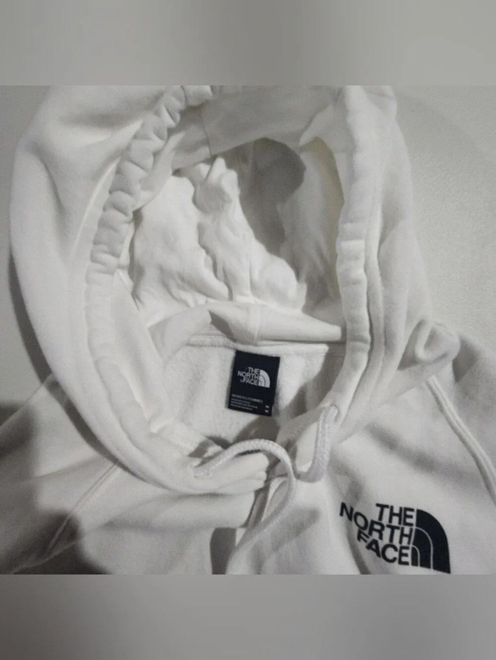 Mens' The North Face Pullover Hoodie Size Medium